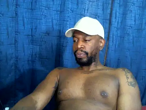 Snapshot of strong__anthony chatting on January 14, 2:00 pm strong anthony online show from January 14, 2:00 pm