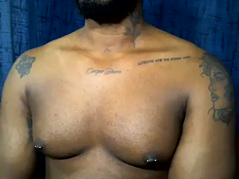 Snapshot of strong__anthony chatting on January 21, 5:16 am strong anthony online show from January 21, 5:16 am