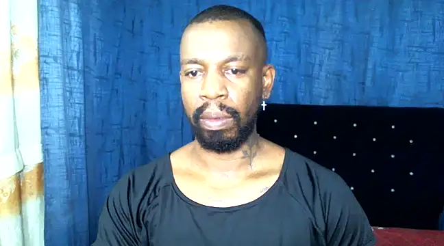 Snapshot of strong__anthony chatting on January 27, 4:11 pm strong anthony online show from January 27, 4:11 pm