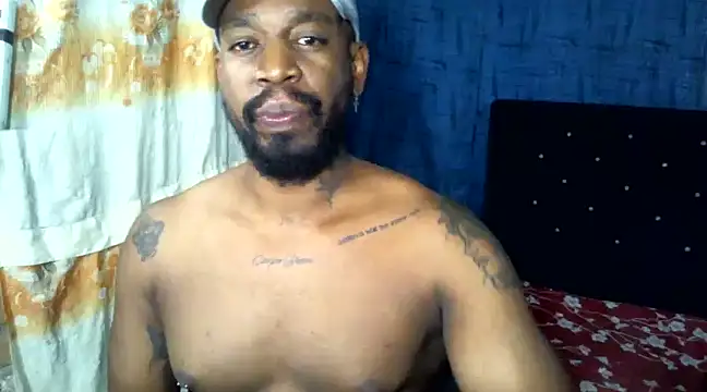 Snapshot of strong__anthony chatting on January 31, 3:41 am strong anthony online show from January 31, 3:41 am