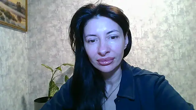 LissaBlossom online show from May 8, 3:23 am