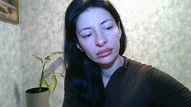 LissaBlossom online show from May 18, 5:13 am