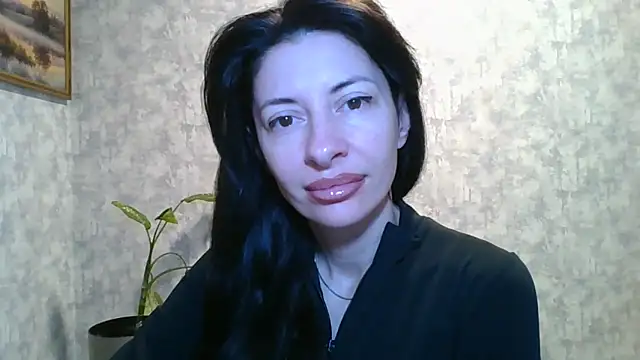 LissaBlossom online show from May 19, 4:19 am