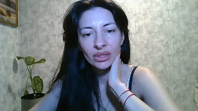 LissaBlossom online show from May 23, 3:49 pm