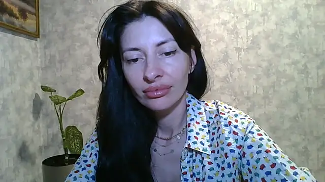 LissaBlossom online show from June 1, 3:25 pm