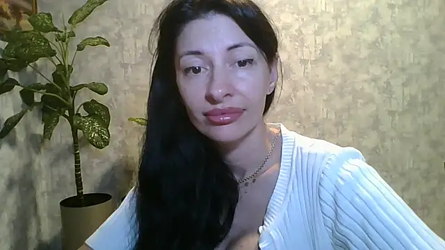 LissaBlossom online show from June 3, 2:33 pm
