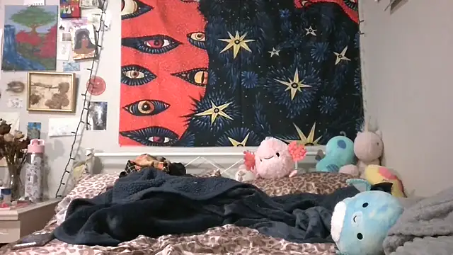 Snapshot of Rubyred2369 chatting on January 13, 1:23 am Rubyred2369 online show from January 13, 1:23 am