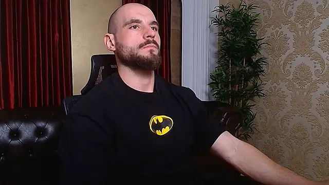 AdamJamesonn online show from March 7, 12:45 pm