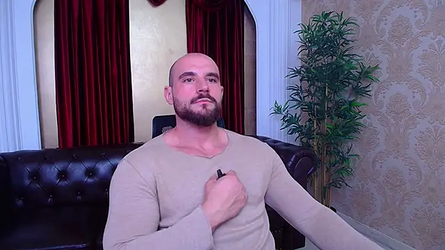 AdamJamesonn online show from September 11, 5:18 am