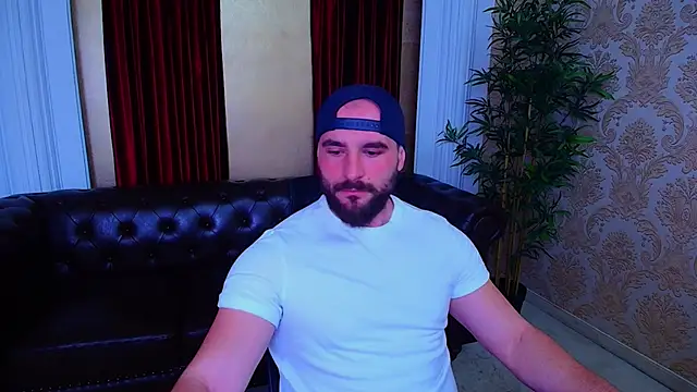 AdamJamesonn online show from October 27, 5:22 am