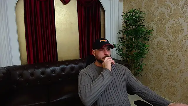 AdamJamesonn online show from December 23, 6:11 am