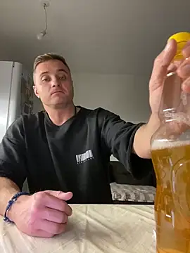 viamen online show from October 11, 3:43 pm