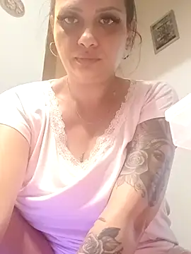 rosse26830 online show from July 4, 12:22 pm