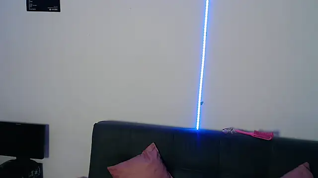 madison oli online show from December 17, 2:01 pm