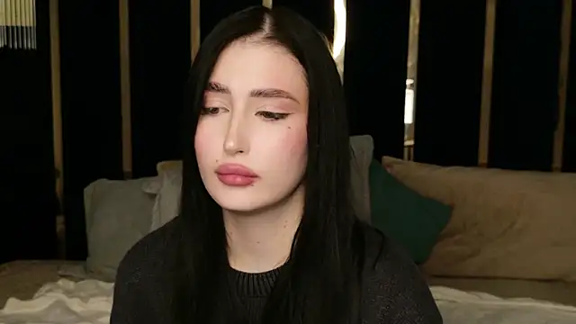 Snapshot of EmmaLawrens chatting on September 28, 4:29 am EmmaLawrens online show from September 28, 4:29 am