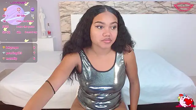 Snapshot of JasmineRose7 chatting on March 3, 7:10 am JasmineRose7 online show from March 3, 7:10 am