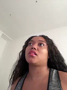 JasmineRose7 online show from May 4, 12:23 pm
