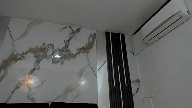 Snapshot of Kim_Lennon chatting on September 23, 1:36 pm Kim Lennon online show from September 23, 1:36 pm