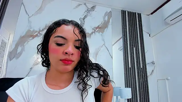 Snapshot of Kim_Lennon chatting on October 14, 3:46 pm Kim Lennon online show from October 14, 3:46 pm