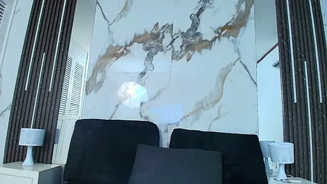 Snapshot of Kim_Lennon chatting on October 31, 8:10 pm Kim Lennon online show from October 31, 8:10 pm