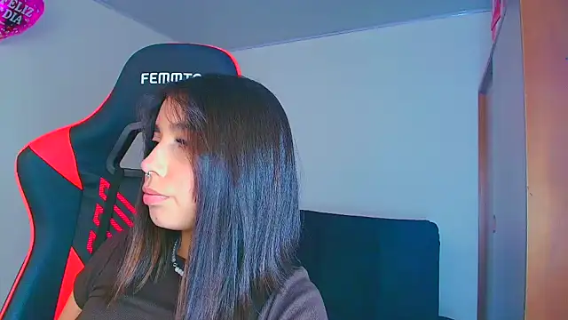 Rousse violett online show from September 27, 8:58 pm