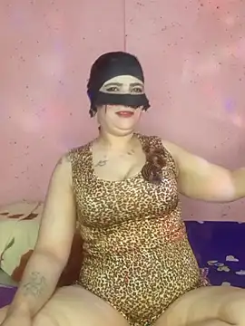 Snapshot of Mayan9 chatting on March 14, 8:17 pm Mayan9 online show from March 14, 8:17 pm