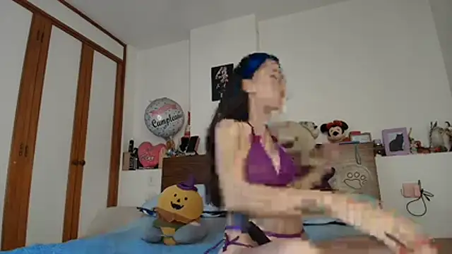 Snapshot of leimy3 chatting on February 17, 9:32 pm leimy3 online show from February 17, 9:32 pm