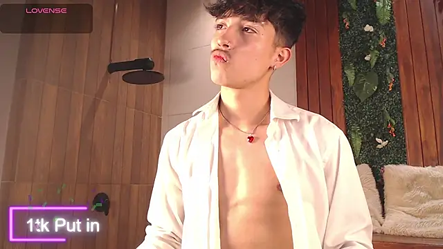 Snapshot of tim__fox chatting on November 14, 12:04 pm tim fox online show from November 14, 12:04 pm