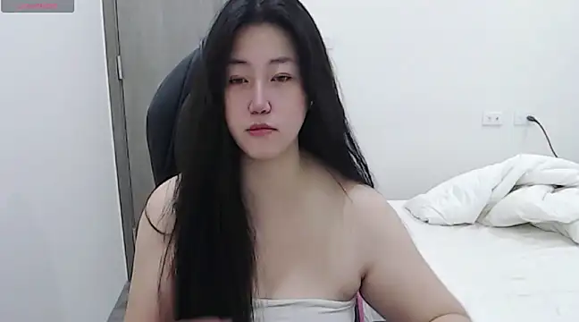 minnie9009 online show from February 13, 7:56 am