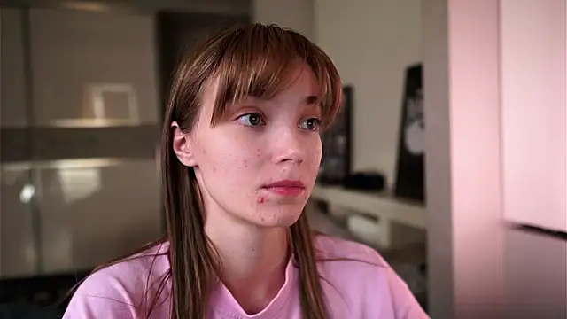 ileanacampbe online show from October 2, 4:41 am