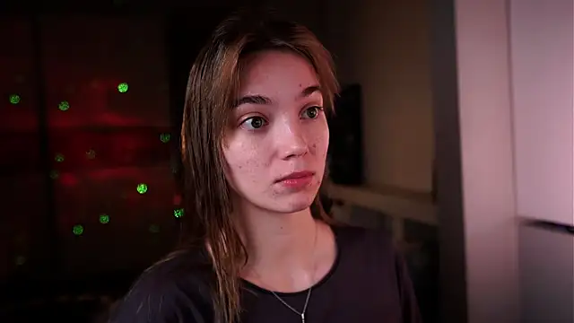 ileanacampbe online show from October 16, 4:13 am