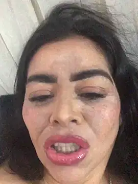 lashula online show from October 4, 9:57 pm