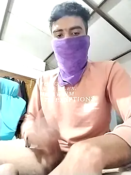 subhash8822 online show from January 15, 8:09 am