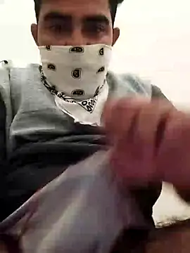 Snapshot of 13lusty chatting on January 13, 7:54 am 13lusty online show from January 13, 7:54 am