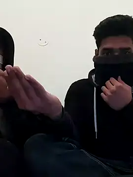 Snapshot of 13lusty chatting on January 14, 12:14 pm 13lusty online show from January 14, 12:14 pm