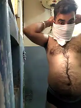 Snapshot of 13lusty chatting on February 2, 6:58 am 13lusty online show from February 2, 6:58 am