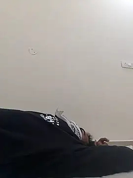 Snapshot of 13lusty chatting on February 12, 11:07 am 13lusty online show from February 12, 11:07 am