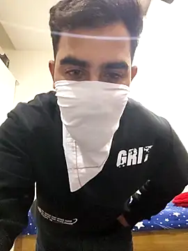 Snapshot of 13lusty chatting on March 7, 12:12 pm 13lusty online show from March 7, 12:12 pm