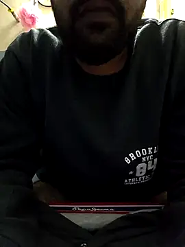 Snapshot of 13lusty chatting on March 11, 12:28 pm 13lusty online show from March 11, 12:28 pm