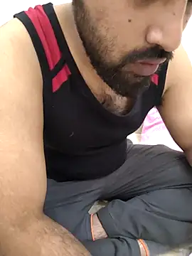 Snapshot of 13lusty chatting on March 12, 7:46 am 13lusty online show from March 12, 7:46 am