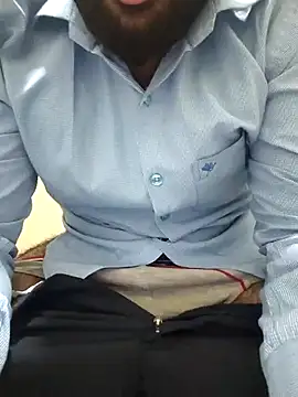 Snapshot of 13lusty chatting on October 10, 10:58 am 13lusty online show from October 10, 10:58 am