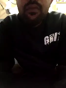 Snapshot of 13lusty chatting on November 25, 3:17 am 13lusty online show from November 25, 3:17 am