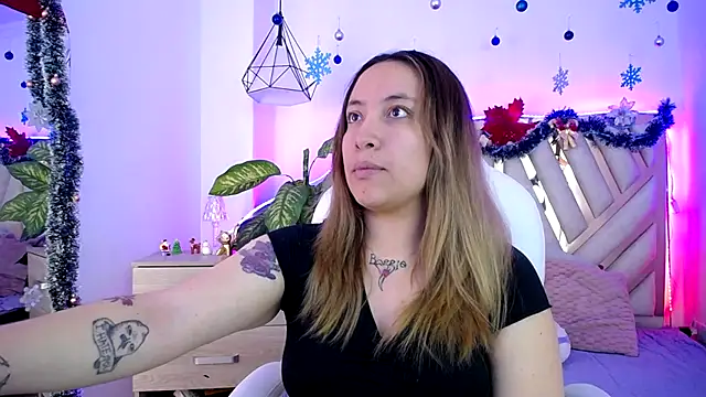 NyxAndria 1 online show from November 22, 9:36 pm