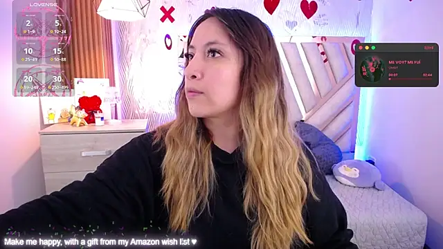 Snapshot of NyxAndria_1 chatting on April 25, 2:25 am NyxAndria 1 online show from April 25, 2:25 am