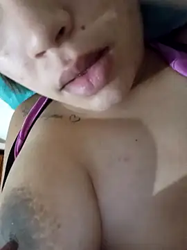 oliveira k online show from February 3, 10:15 pm