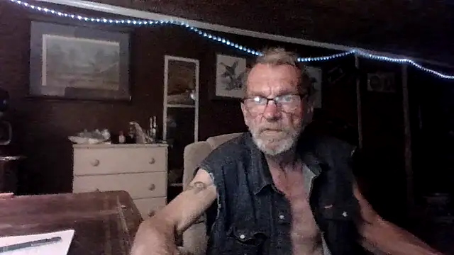 Aldick68 online show from April 13, 6:30 am