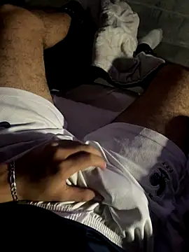 emmarod18 online show from December 19, 8:32 am