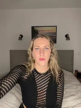 Snapshot of Morgane_pippa chatting on January 16, 11:16 pm Morgane pippa online show from January 16, 11:16 pm