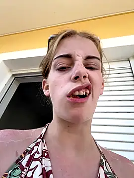 VioletxBlue online show from September 30, 1:49 pm