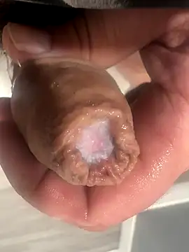 Snapshot of latinofhot chatting on October 2, 11:12 pm latinofhot online show from October 2, 11:12 pm